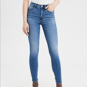 American Eagle Super Stretch High Wasted Jeans